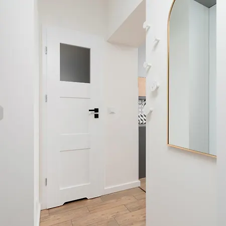 Wawrzynca By Renters Apartment